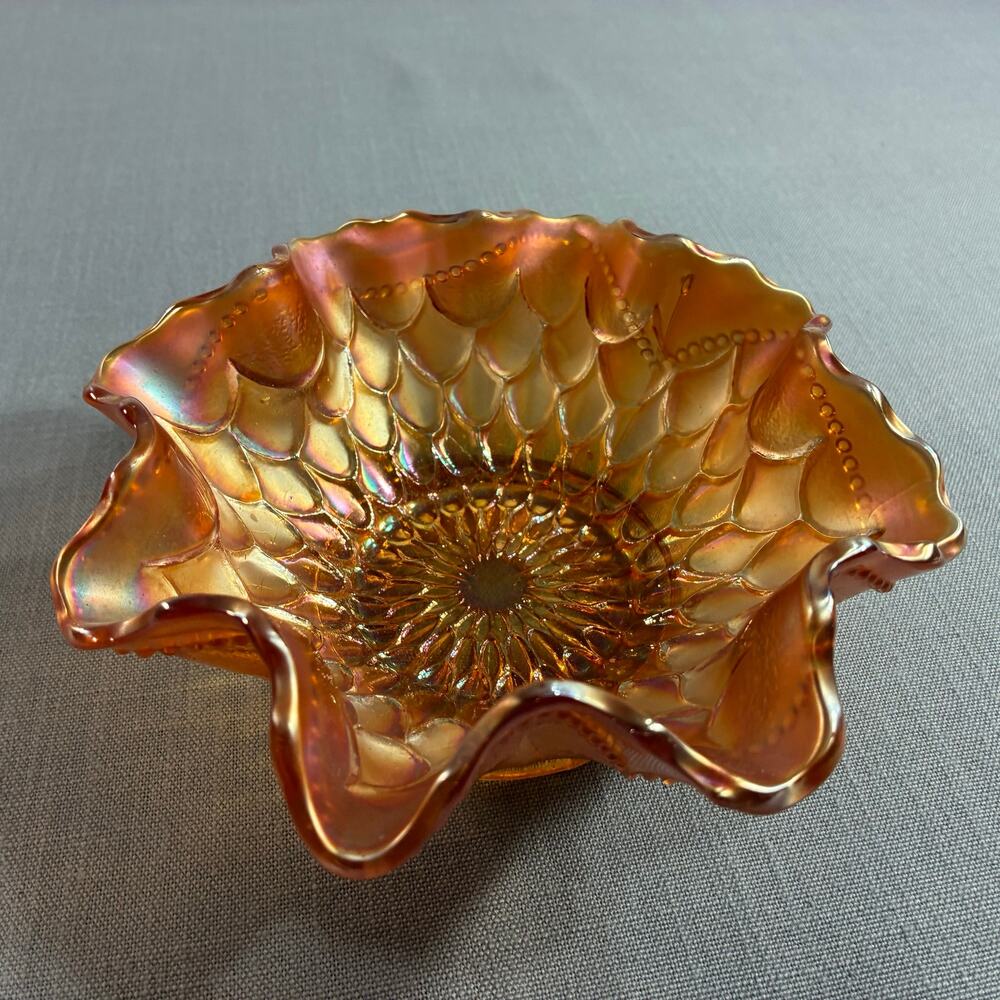 Vintage Marigold Carnival Glass Ruffled Bowl Petal Pattern 6.5 Inch - Picture 4 of 11